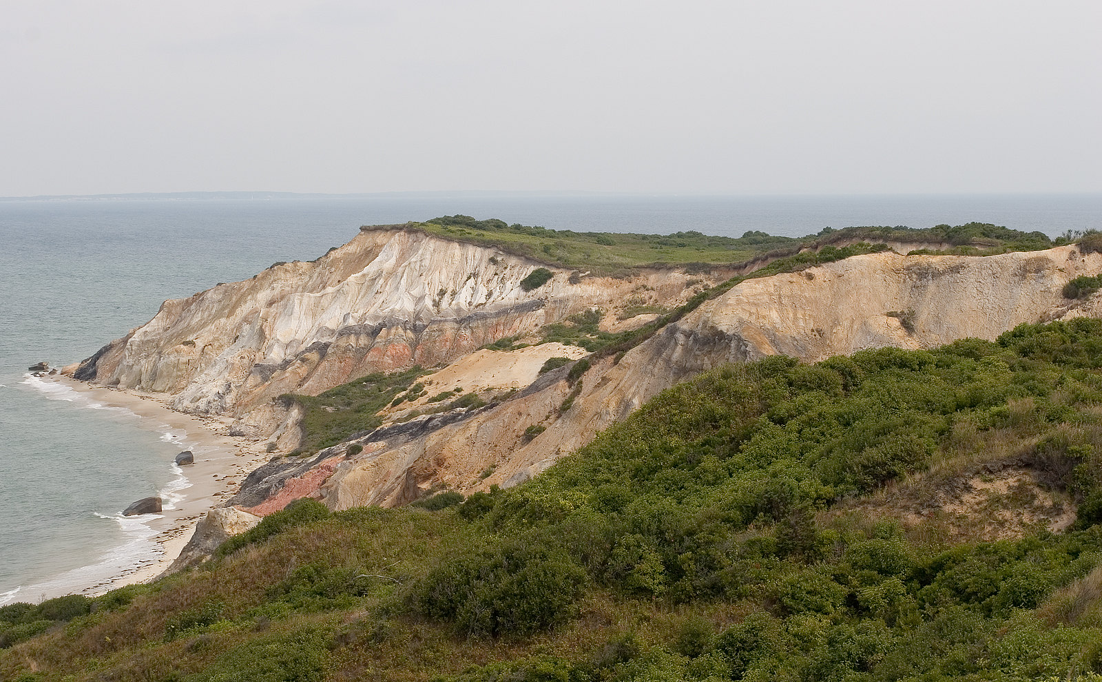 Moshup Beach in Aquinnah, USA