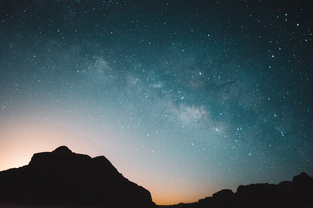 Stargazing at the milkyways in Wadi Rum desert