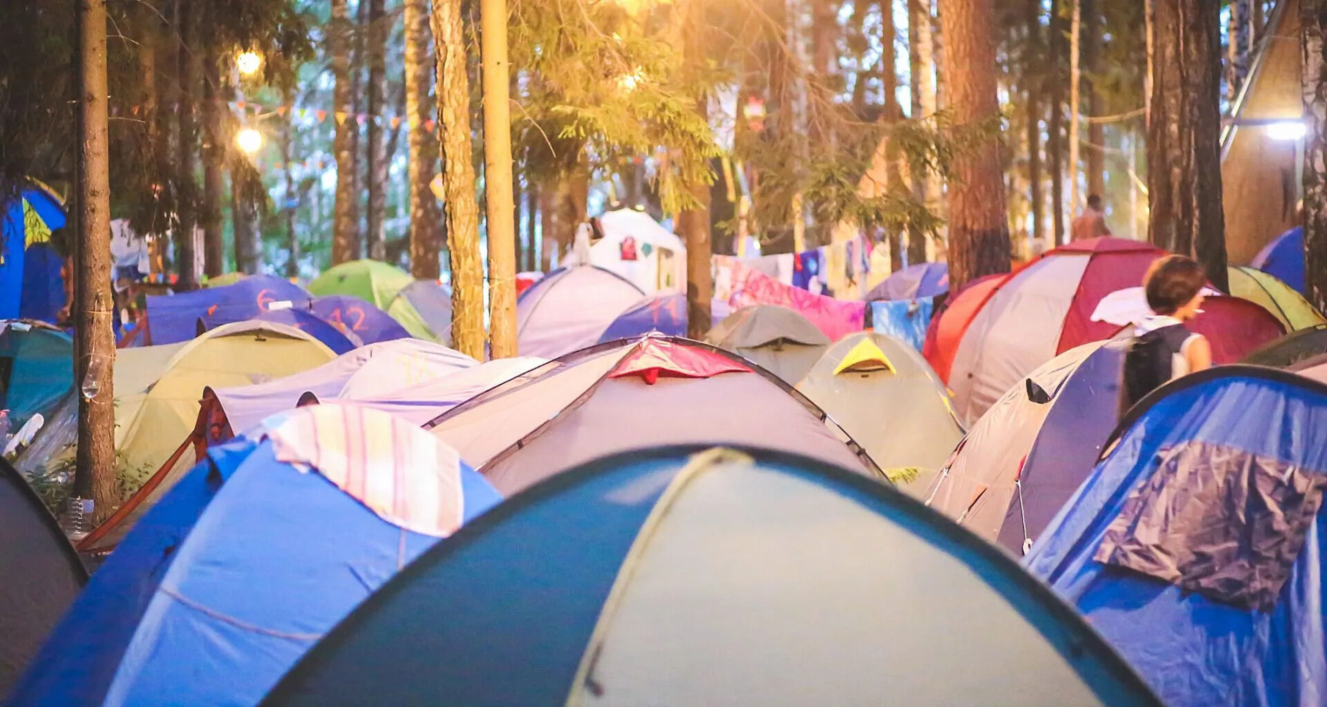 Bonnaroo Camping Packing List: 47 Essentials For The Ultimate Experience
