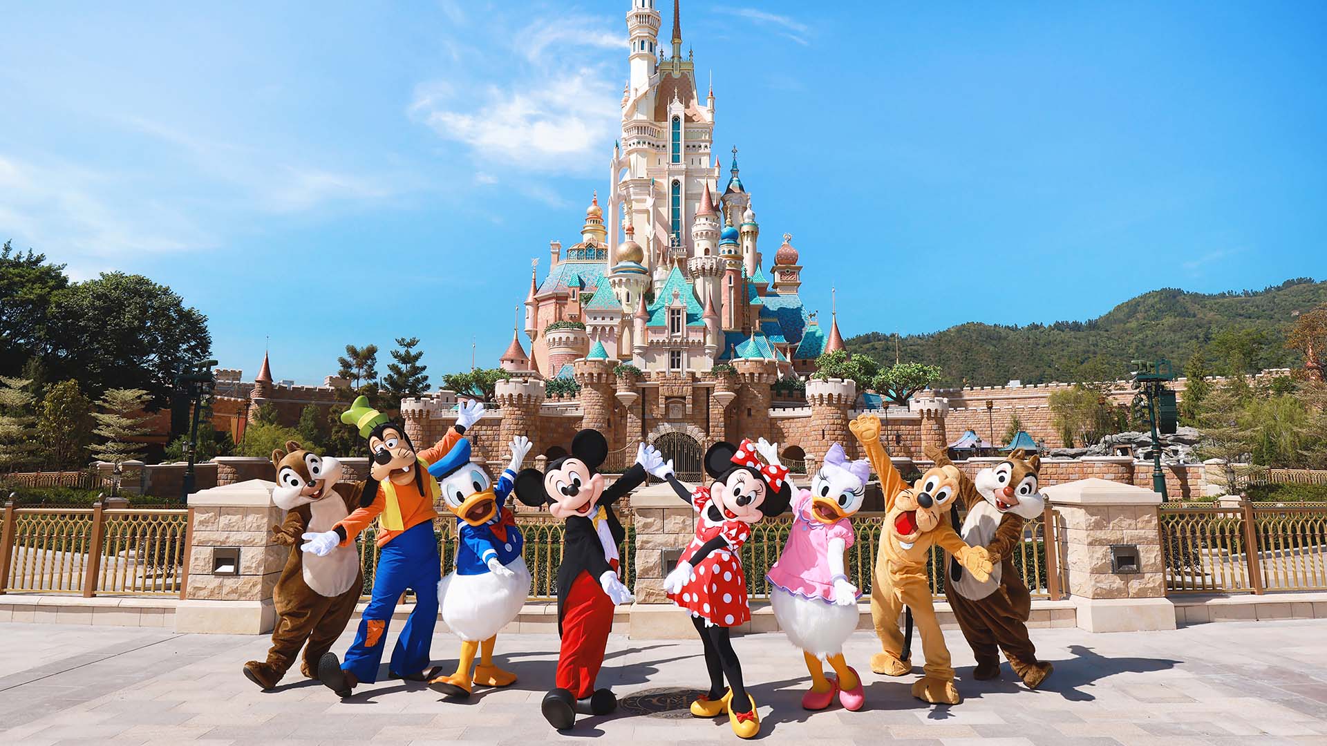 Hong Kong Disneyland: Is It Worth The Money?