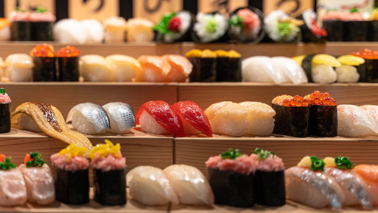 How To Eat Sushi The Way Experts Do