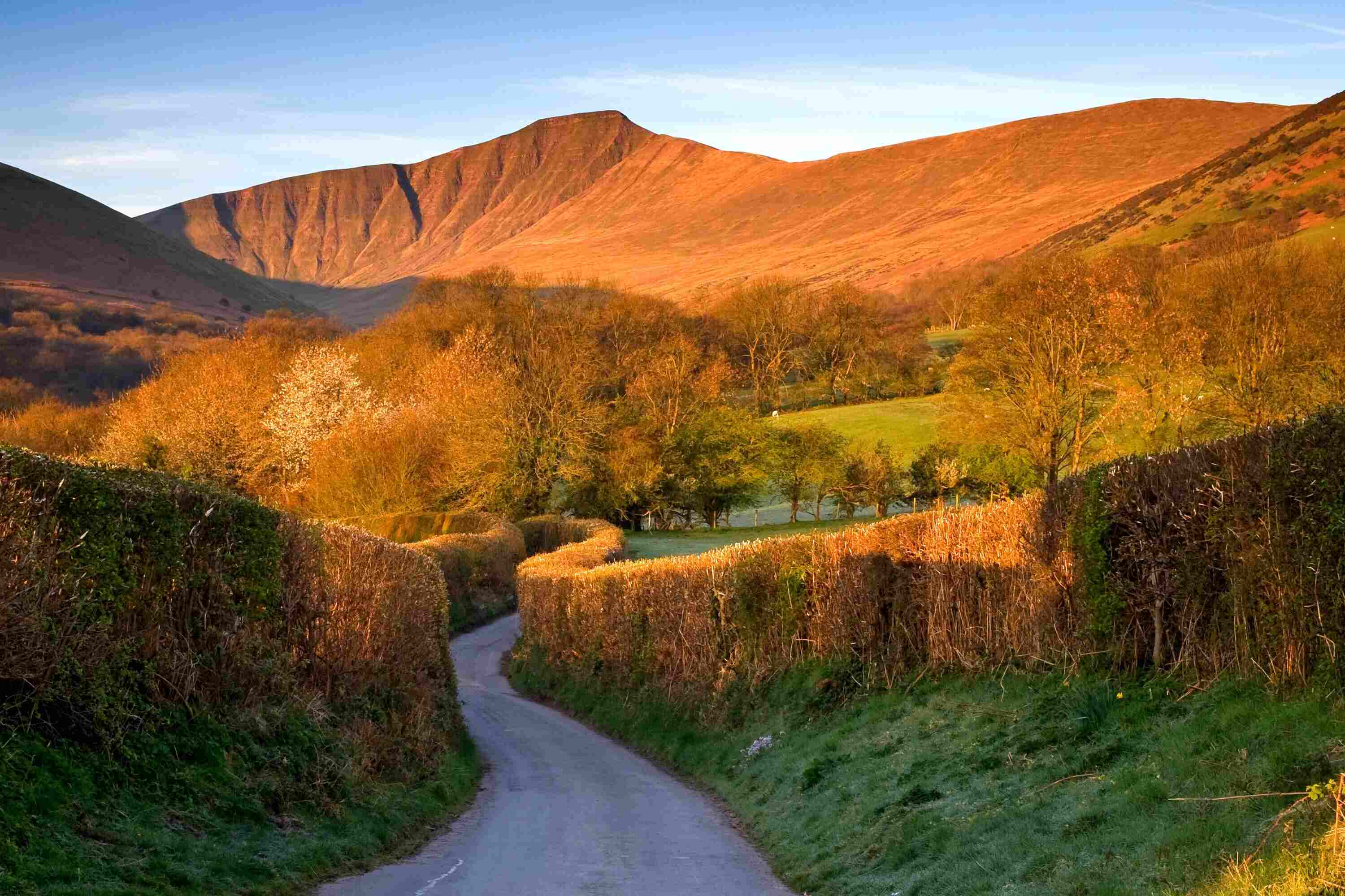 How To Visit The Carreg Goch Wellington Bomber Crash Site, Brecon Beacons