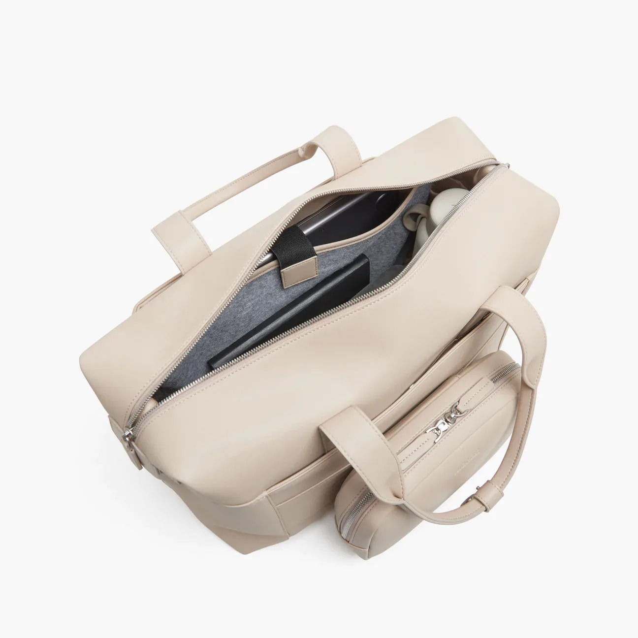 monos-metro-duffel-review-is-it-actually-worth-the-price