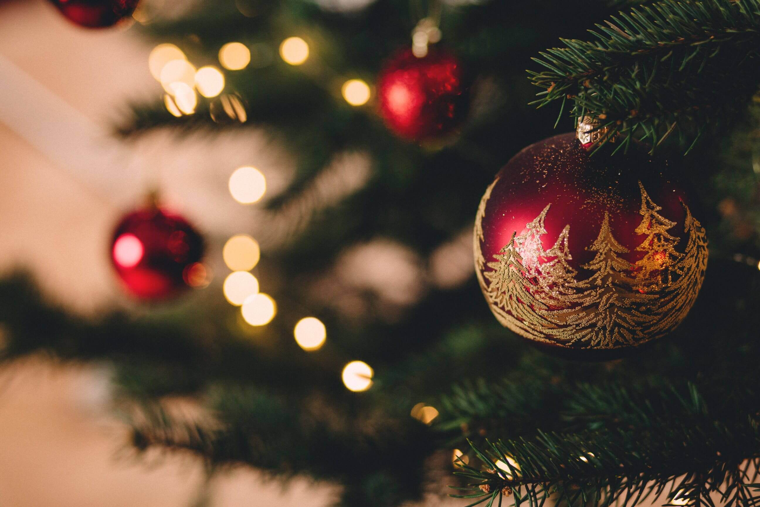 Top 10 Ways To Get Into The Christmas Holidays Spirit At Home