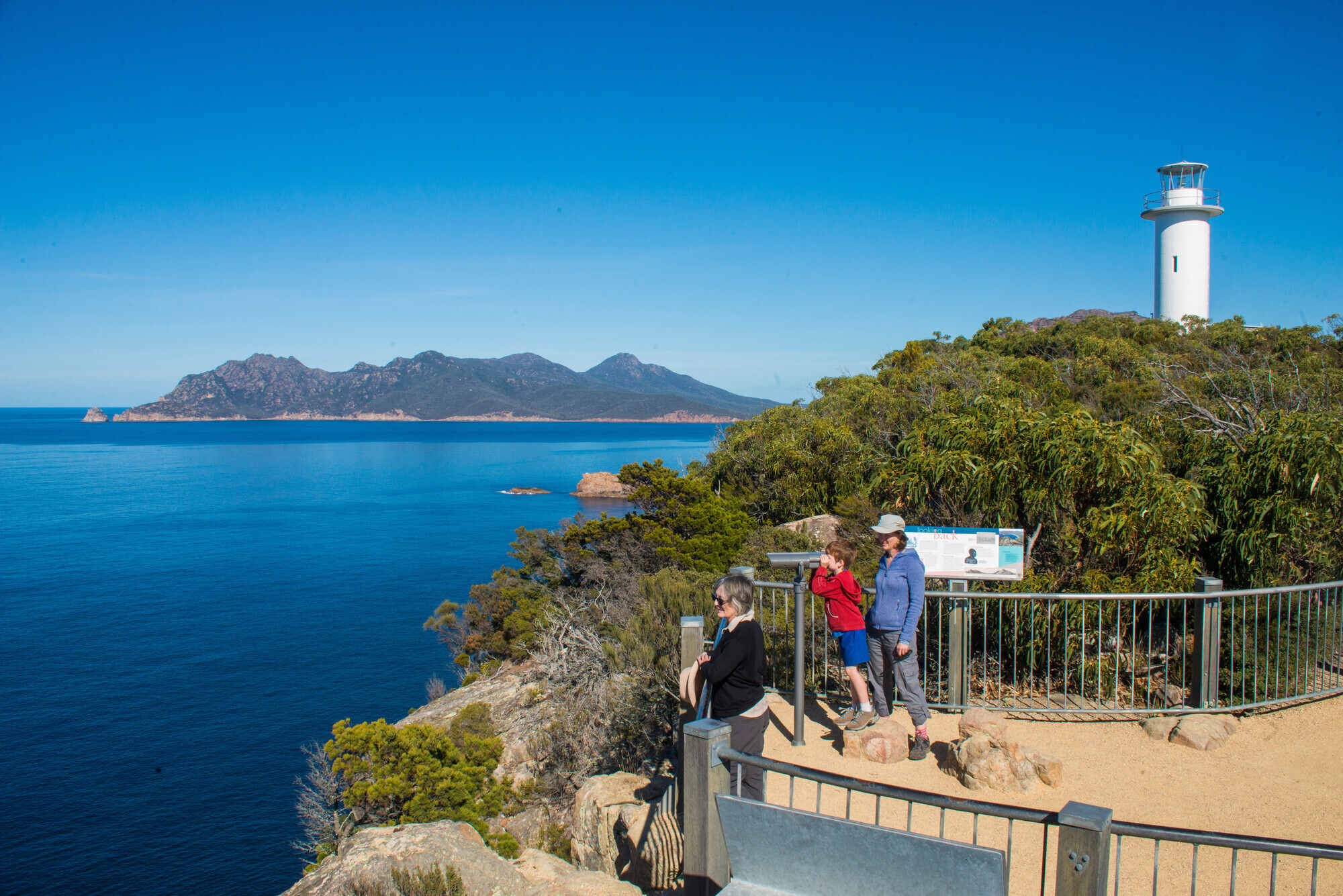 Cape Tourville Lighthouse And Lookout Walk – Freycinet National Park