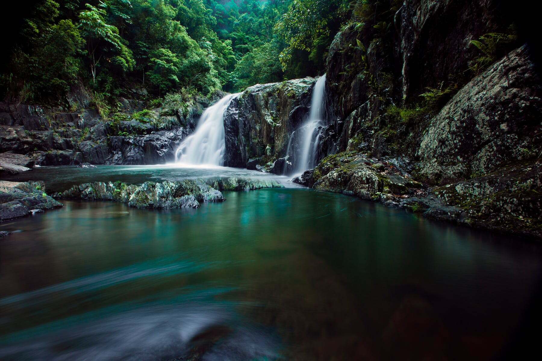 Crystal Cascades, Cairns: Swimming Hole & Waterfall Guide