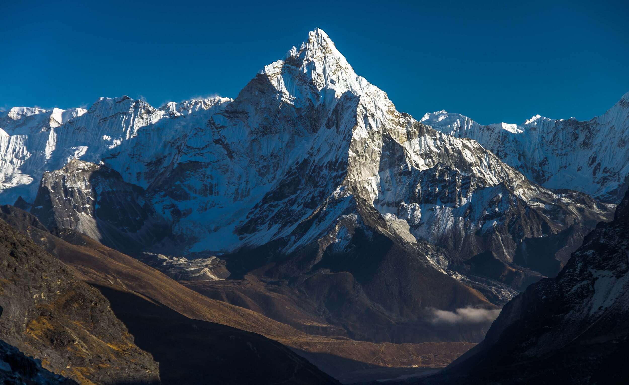 Everest Three High Passes Trek Day 4-6 In Ama Dablam Base Camp