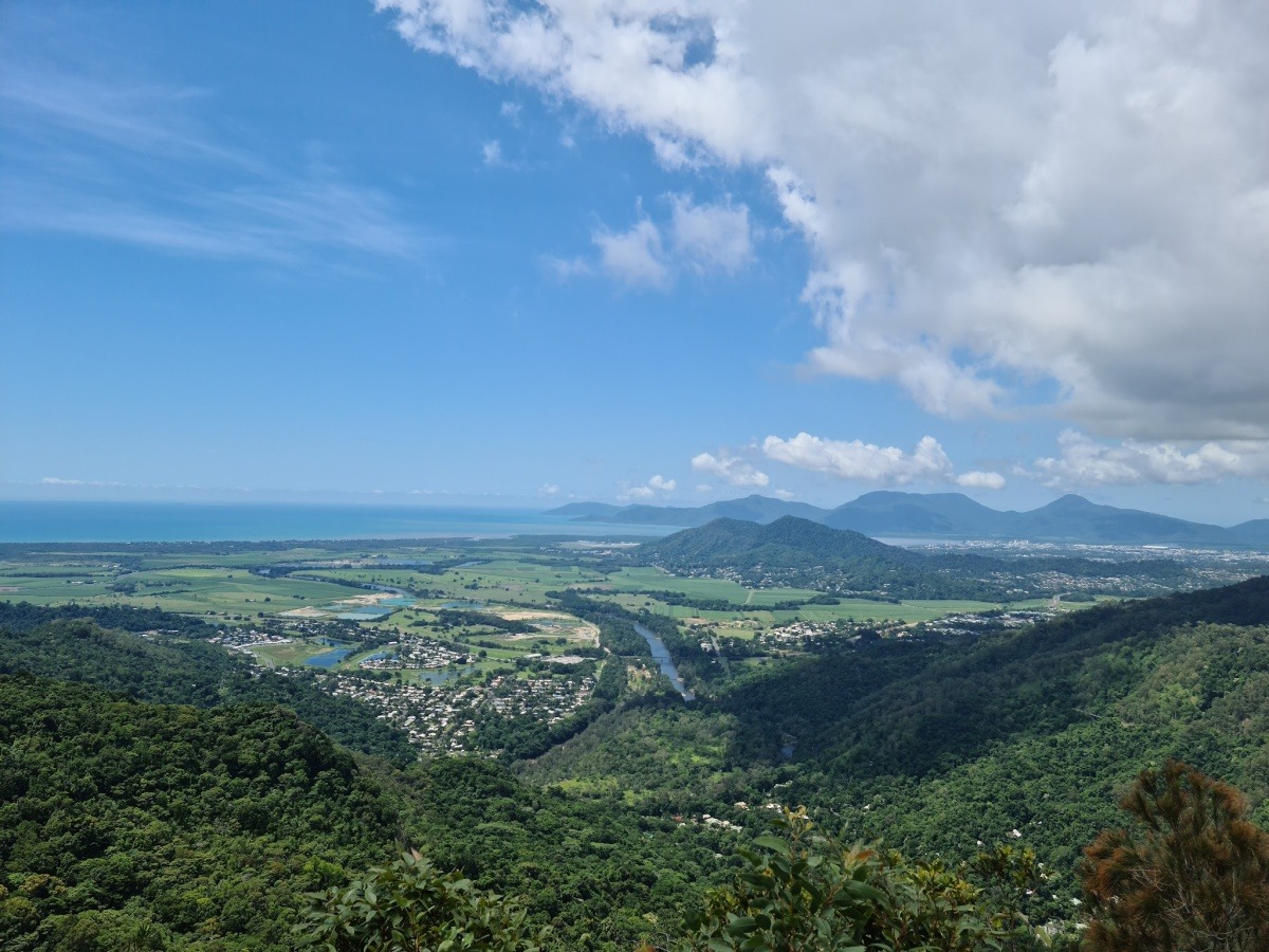 Glacier Rock Lookout Hike Stoney Creek – Cairns