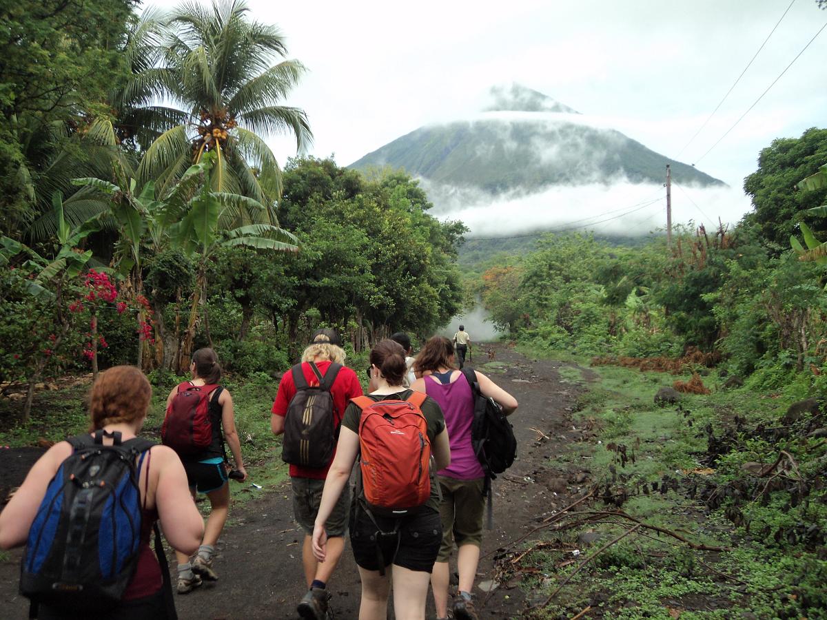 in-depth-travel-guide-backpacking-nicaragua