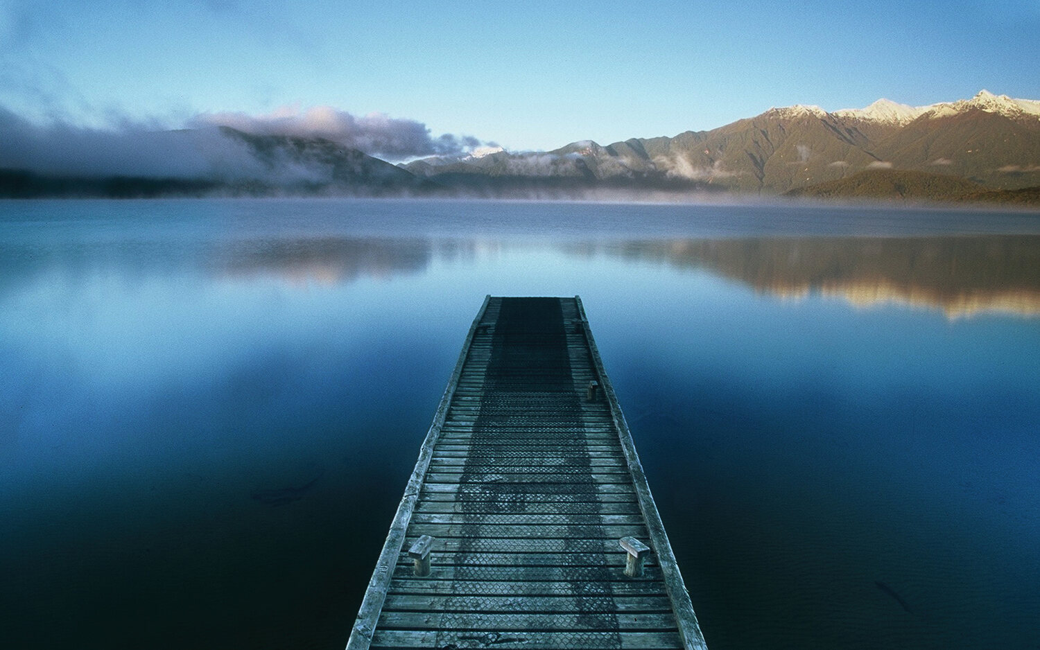 Lake Hauroko Lookout Track – South Island New Zealand