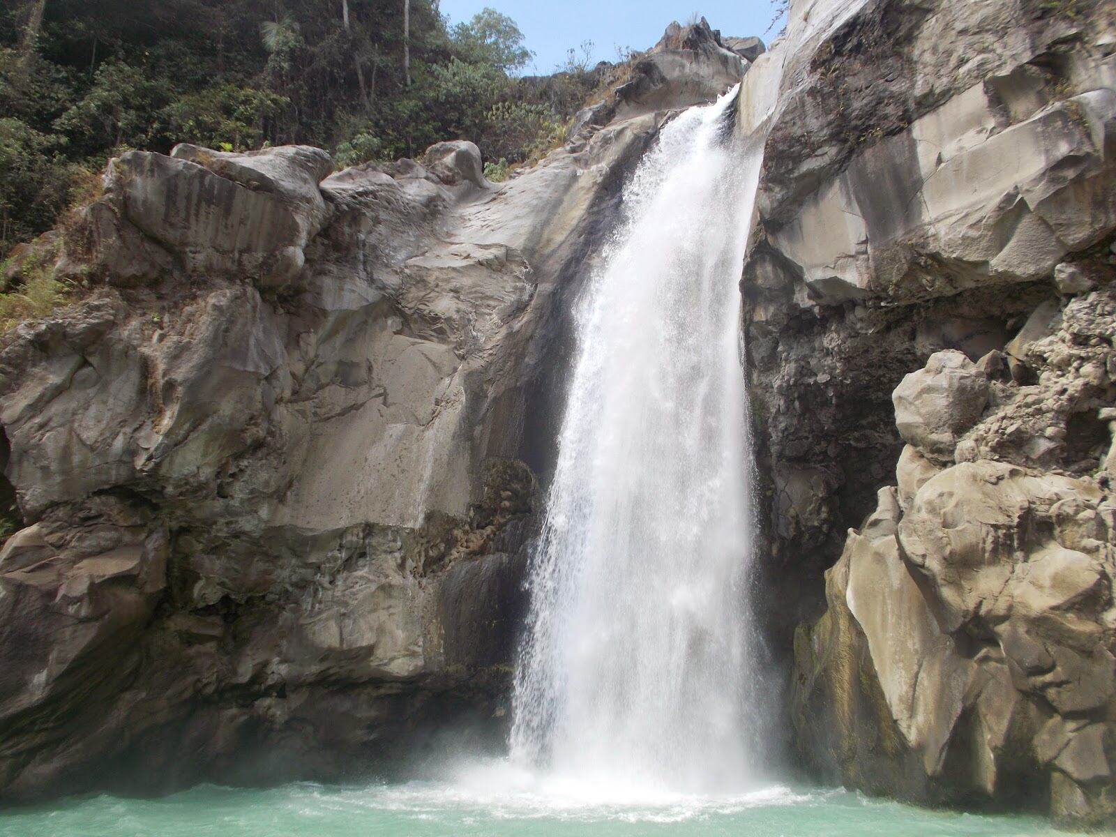 Mangku Sakti Waterfall, Sembalun – East Lombok