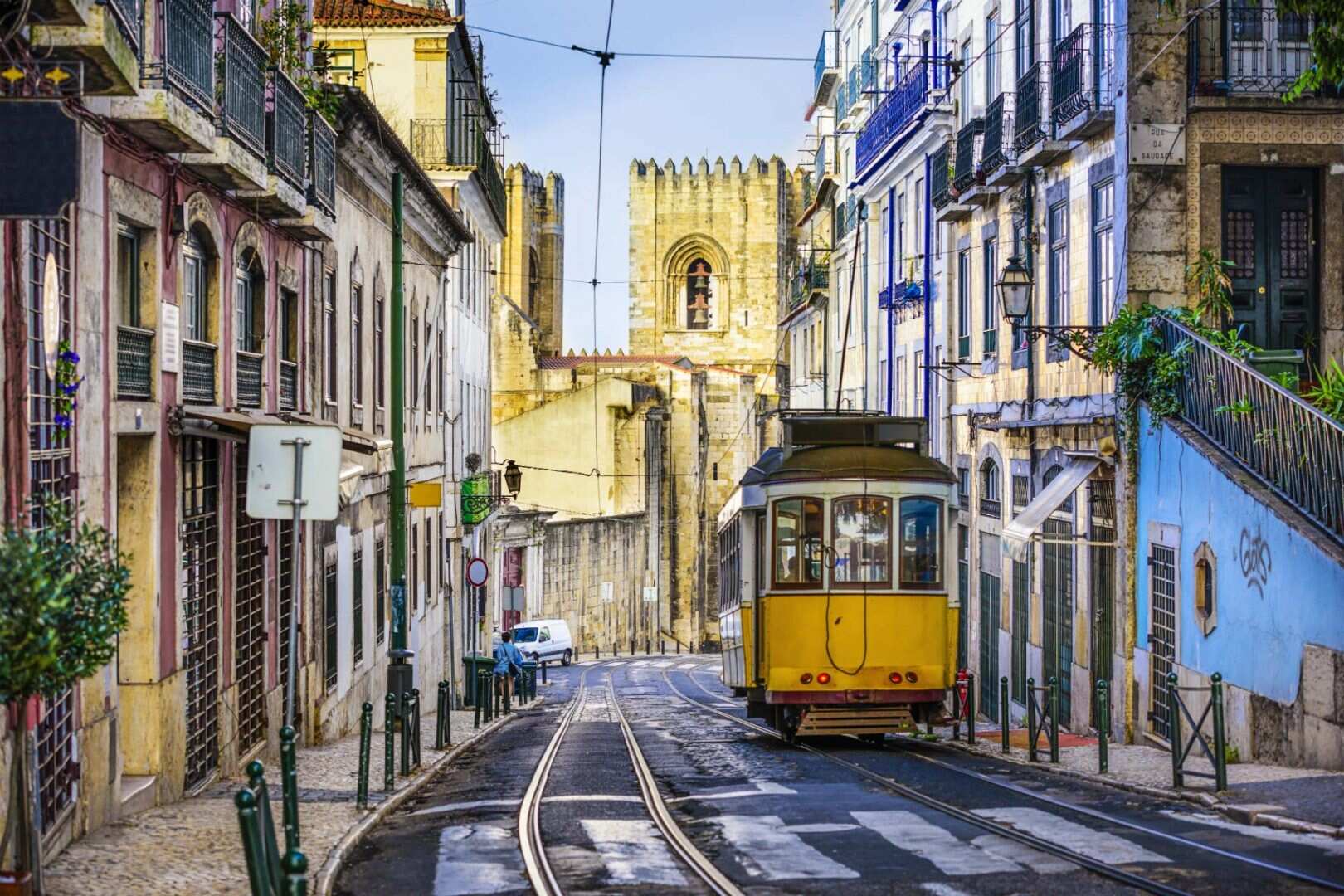 MUST READ! Is Lisbon Safe To Visit?