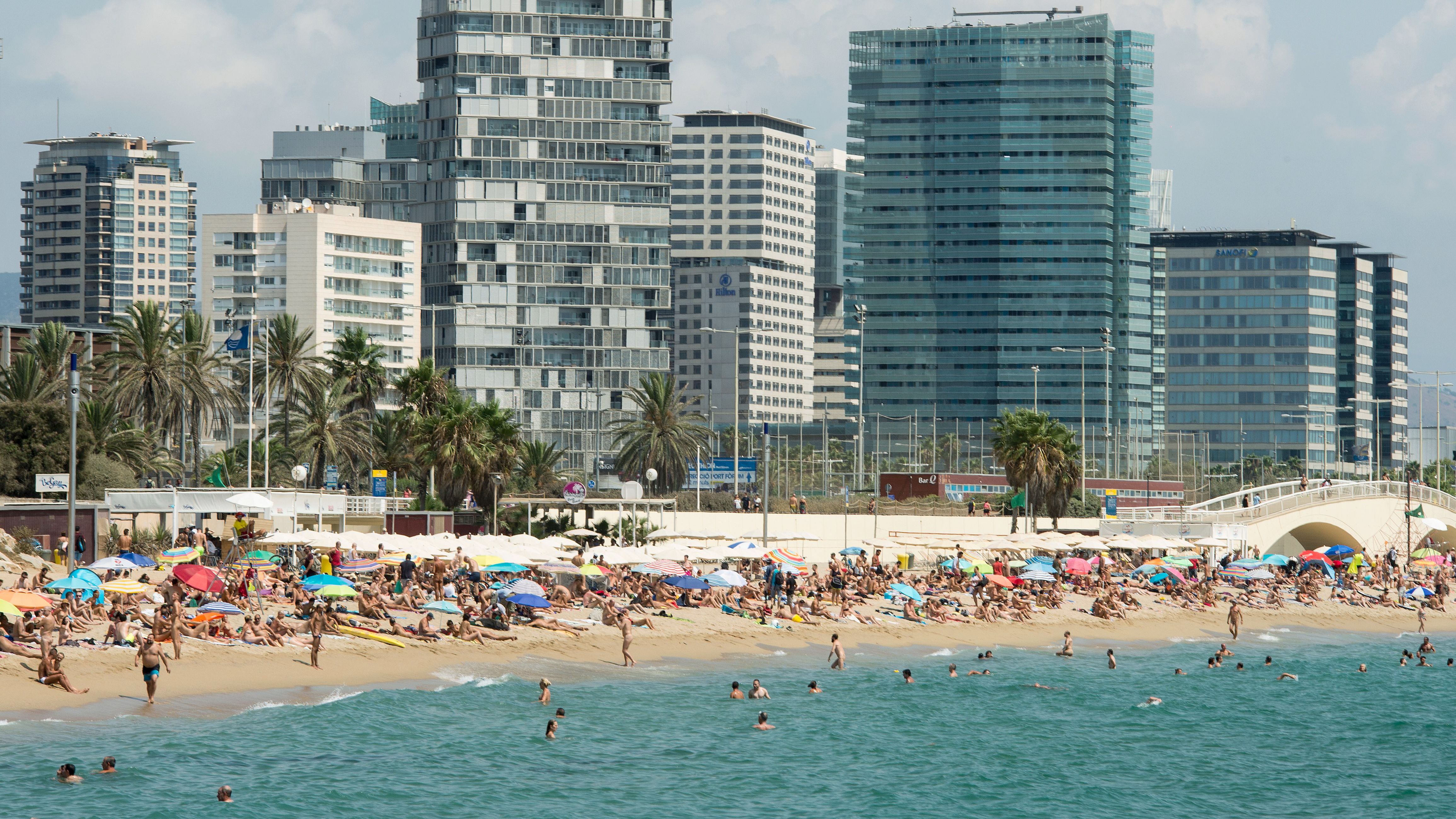 the-6-best-beaches-in-barcelona