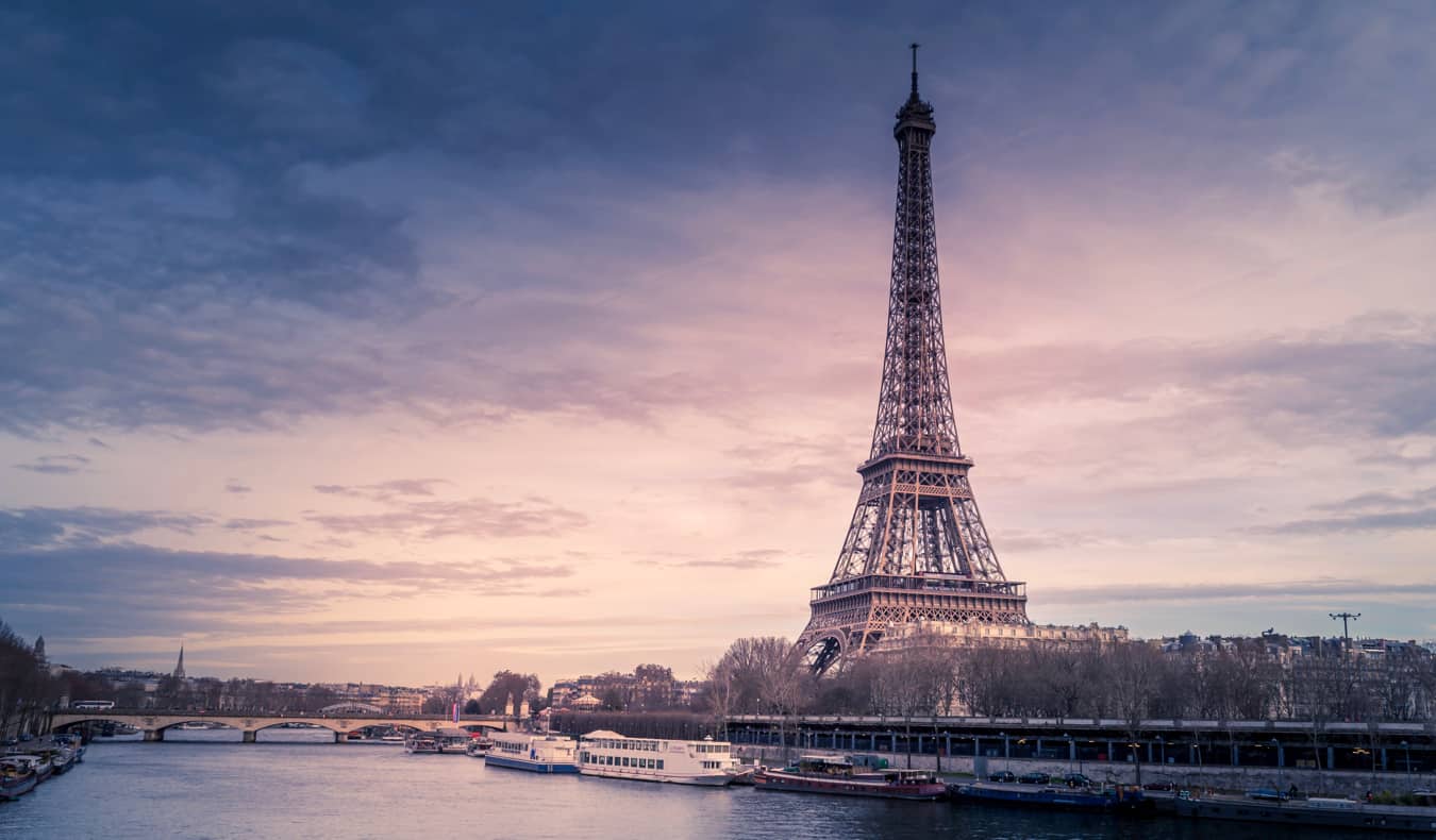 updated-backpacking-paris-travel-guide