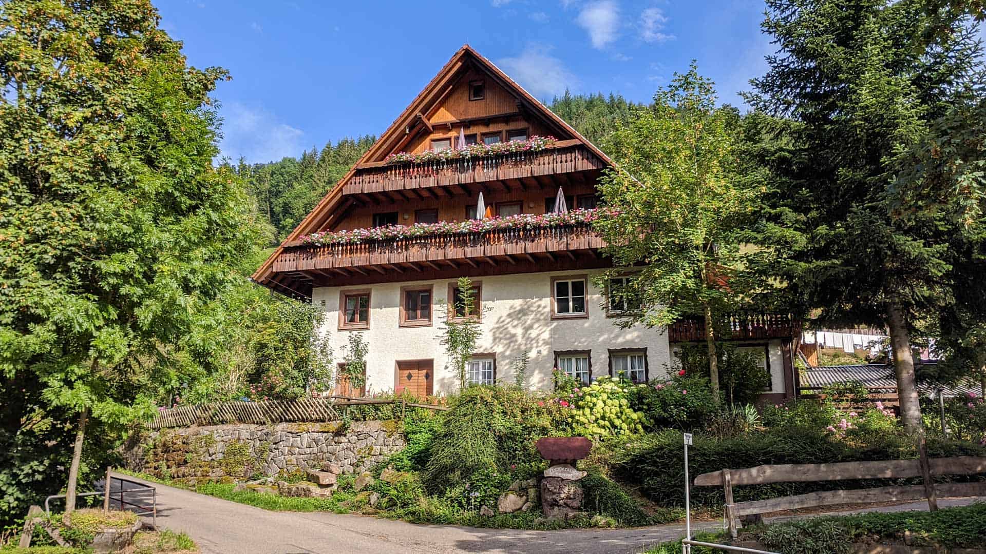 where-to-stay-in-black-forest-the-best-areas