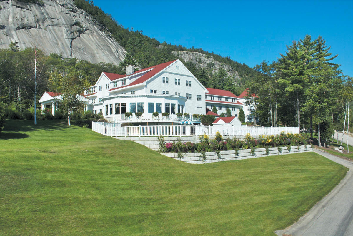 Where To Stay In White Mountains: The BEST Areas