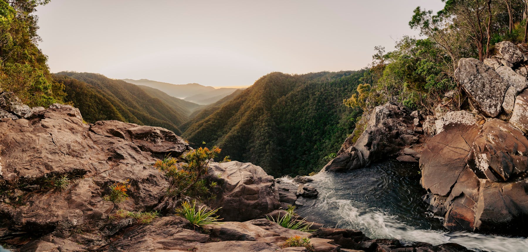 Windin Falls – Waterfall & Hiking Guide (Cairns/Tablelands)