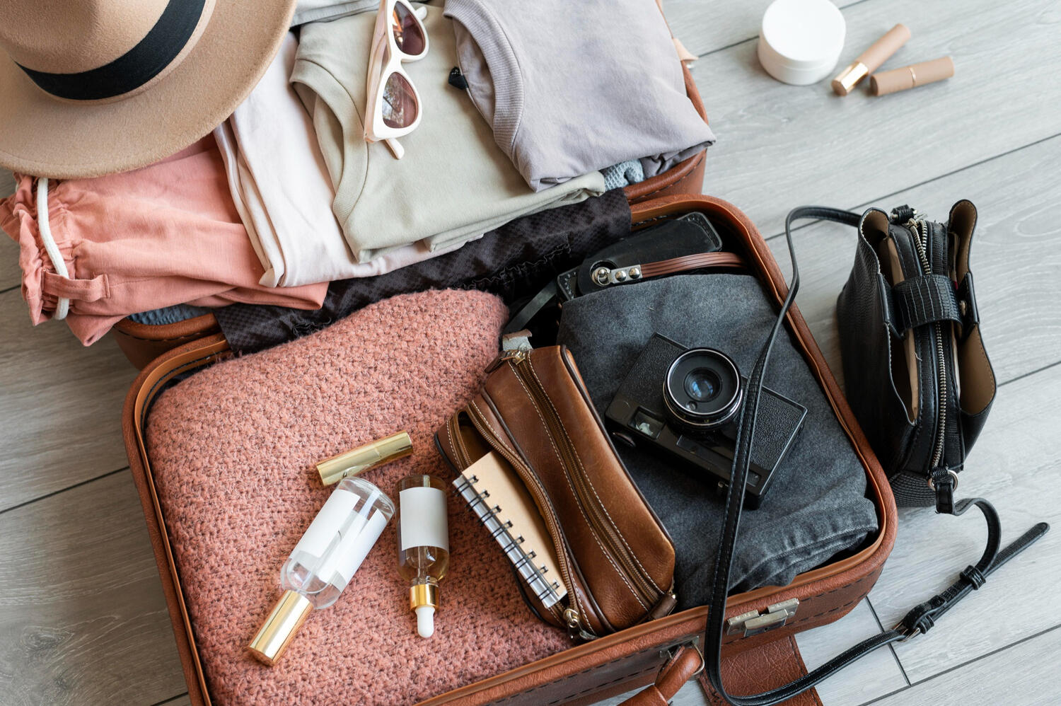 Florida Packing Tips: 22 ESSENTIAL Items