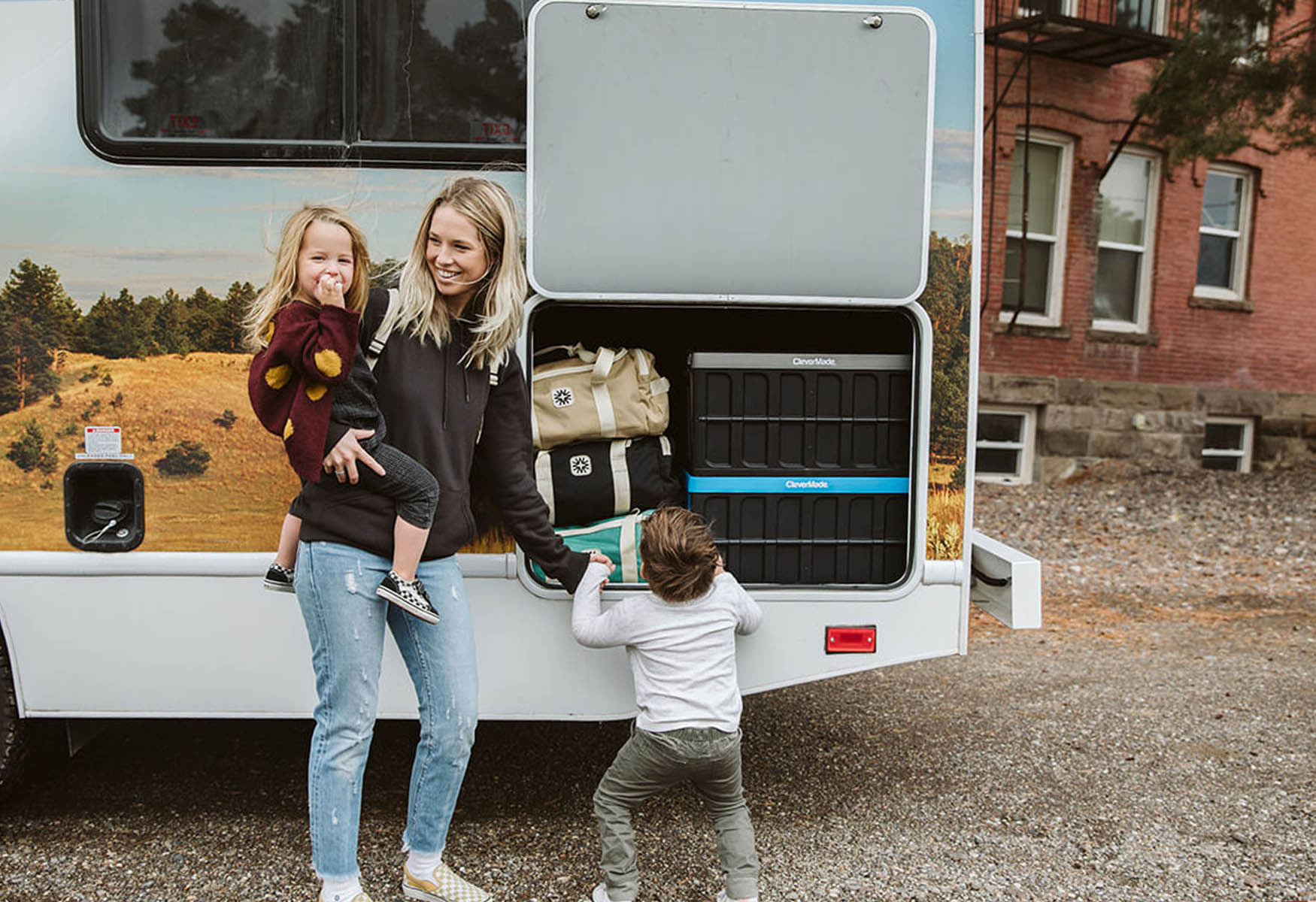 MUST-READ: The ULTIMATE RV Packing Tips (Must-Haves)