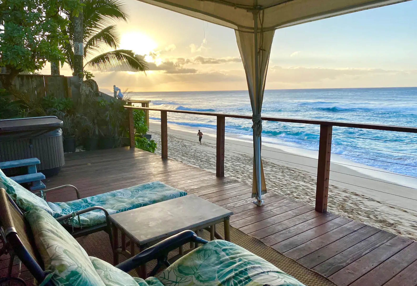 The 15 BEST Tropical Airbnbs In Oahu