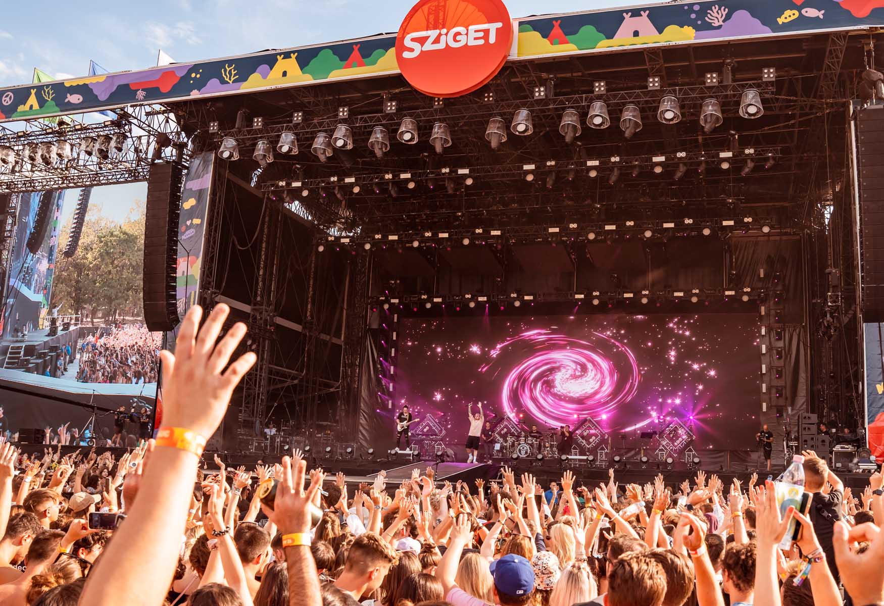 The Complete Guide To Sziget Festival