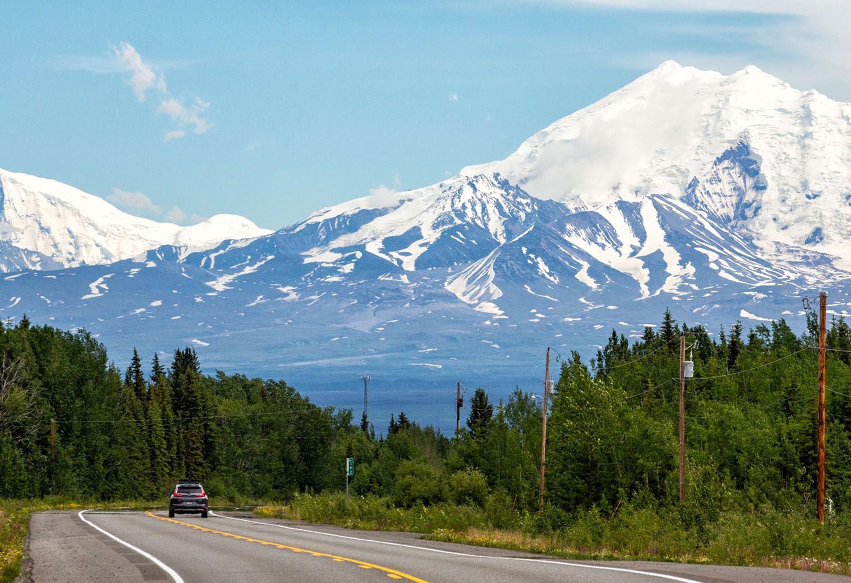 Ultimate Guide For An EPIC Alaska Road Trip