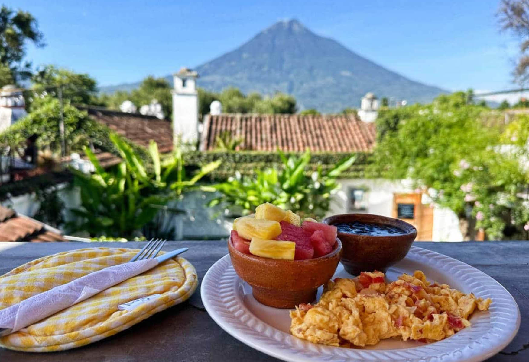 where-to-stay-in-antigua-guatemala-the-best-areas