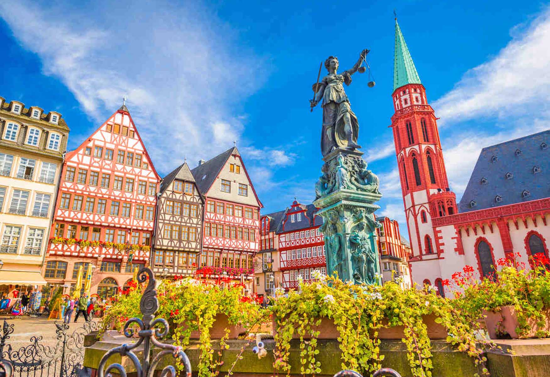 Where To Stay In Frankfurt: The BEST Areas