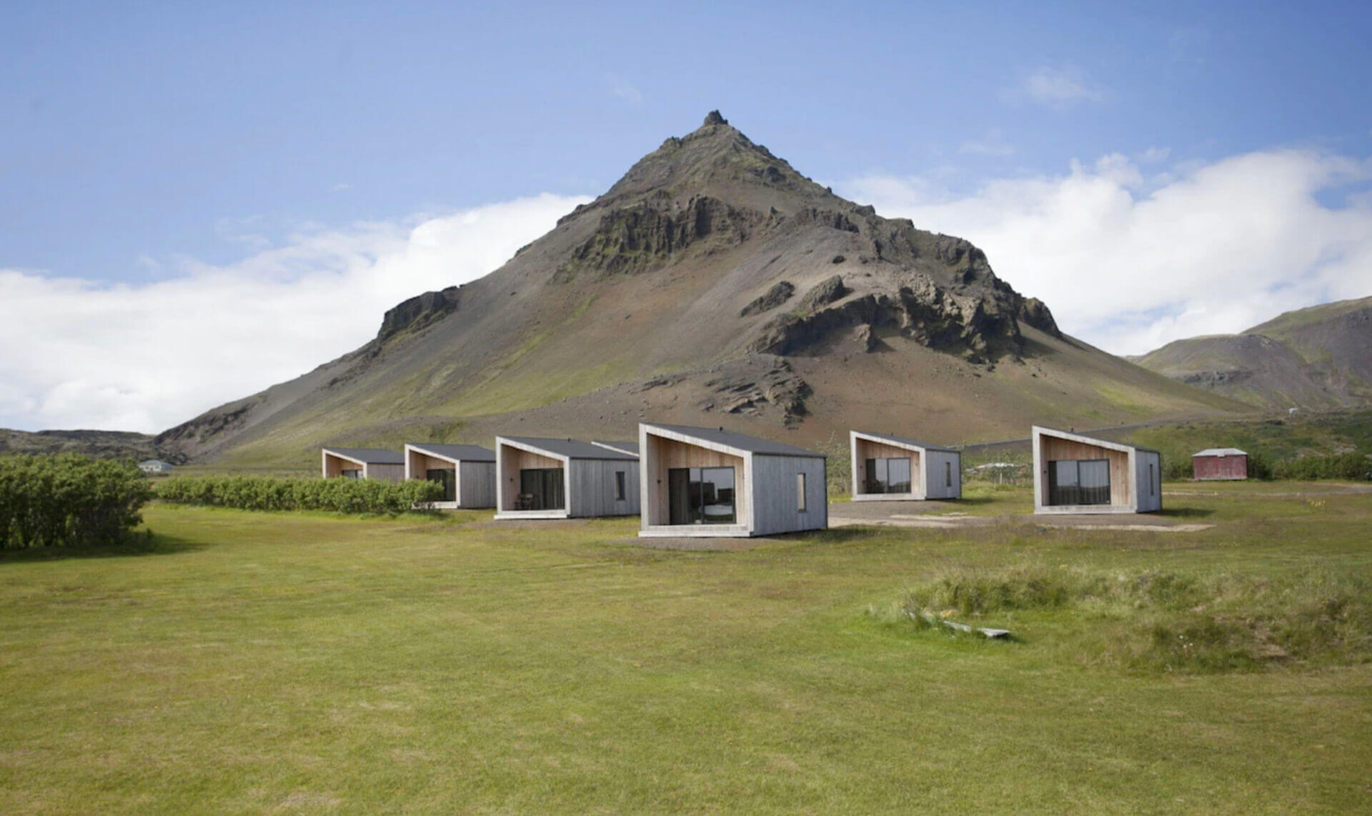 Where To Stay In Iceland?