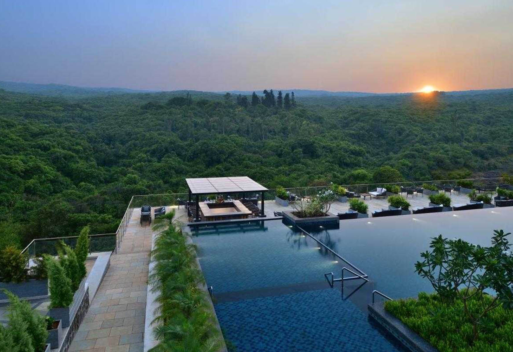 Where To Stay In Mahabaleshwar: The BEST Areas
