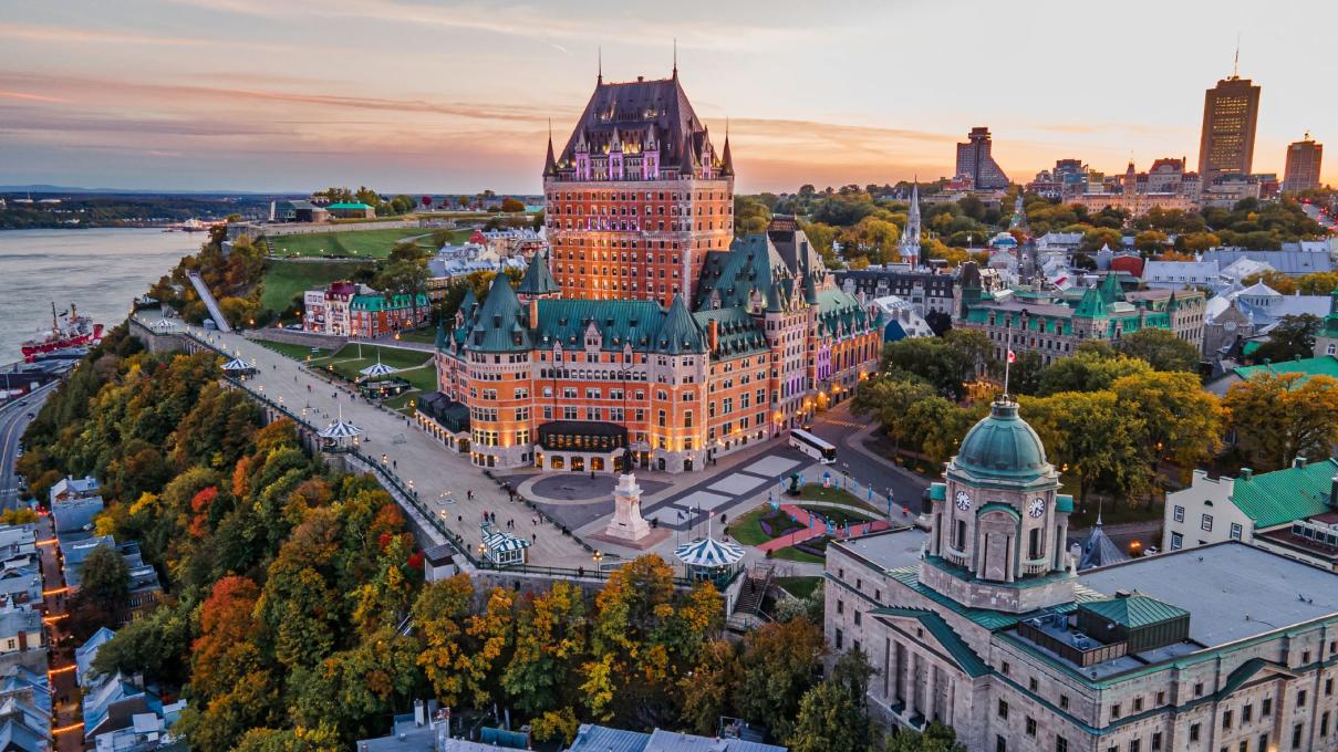 BEST Guide For Choosing Between Montreal Vs Quebec