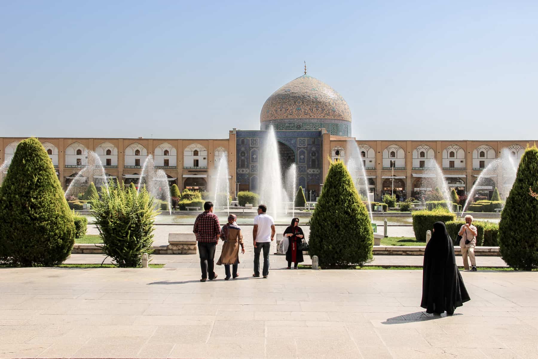 discover-iran-is-it-safe-to-visit-and-more-myths-debunked