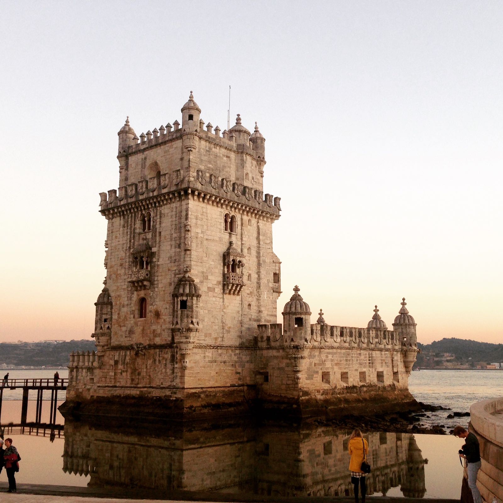 exploring-lisbons-monuments-in-a-different-light-a-tagus-river-cruise-experience