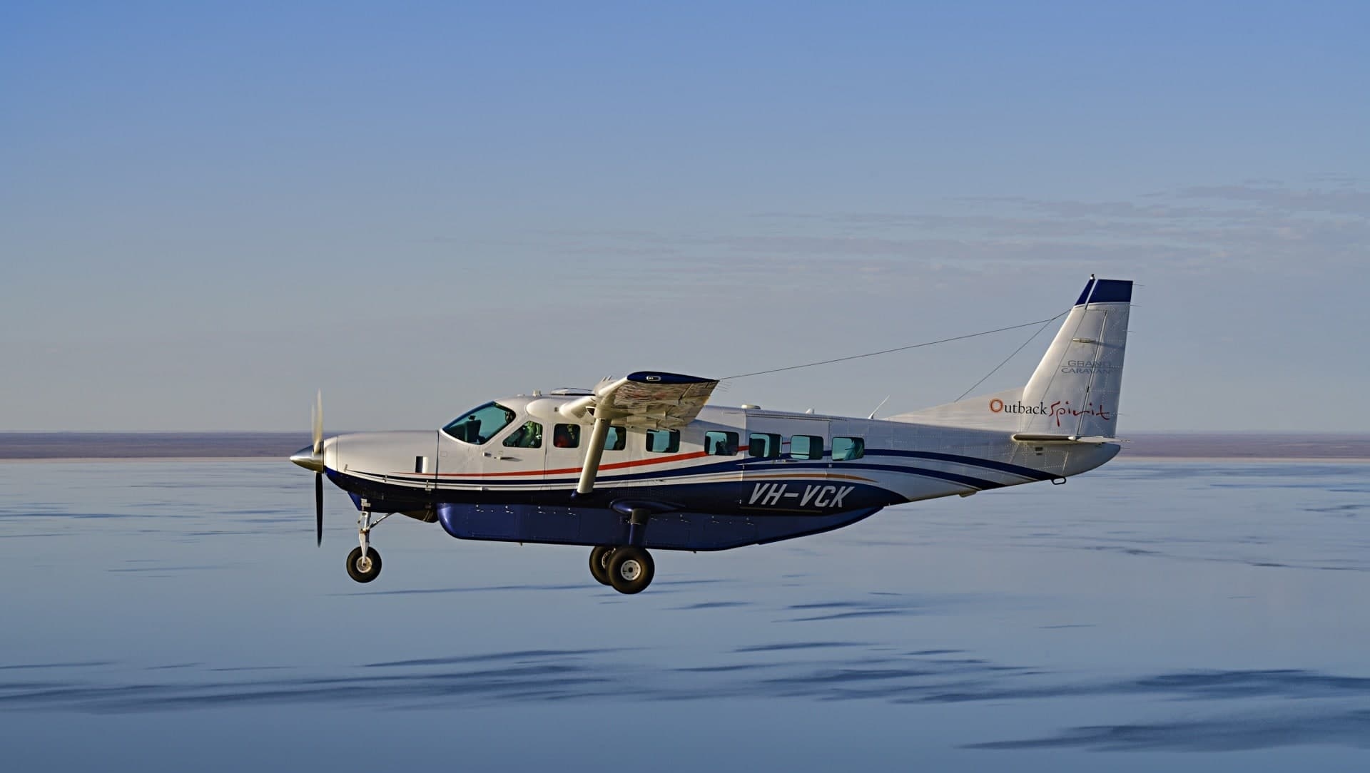 Fly The Flinders To Witness Wilpena Pound