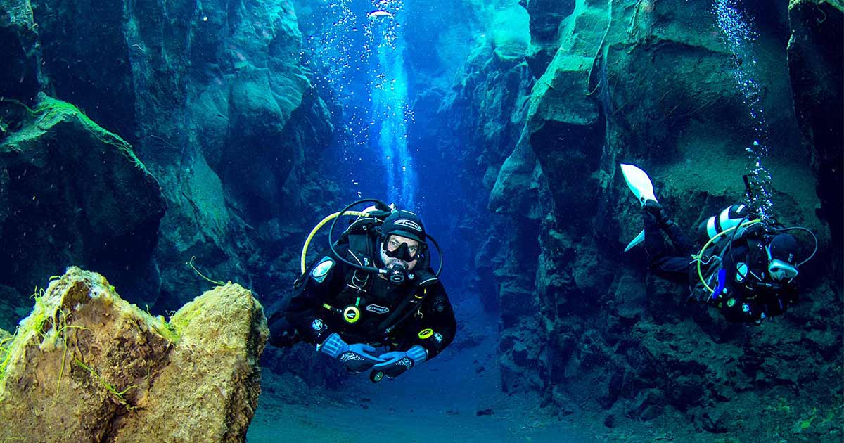 Iceland Underwater: Diving Into The Silfra