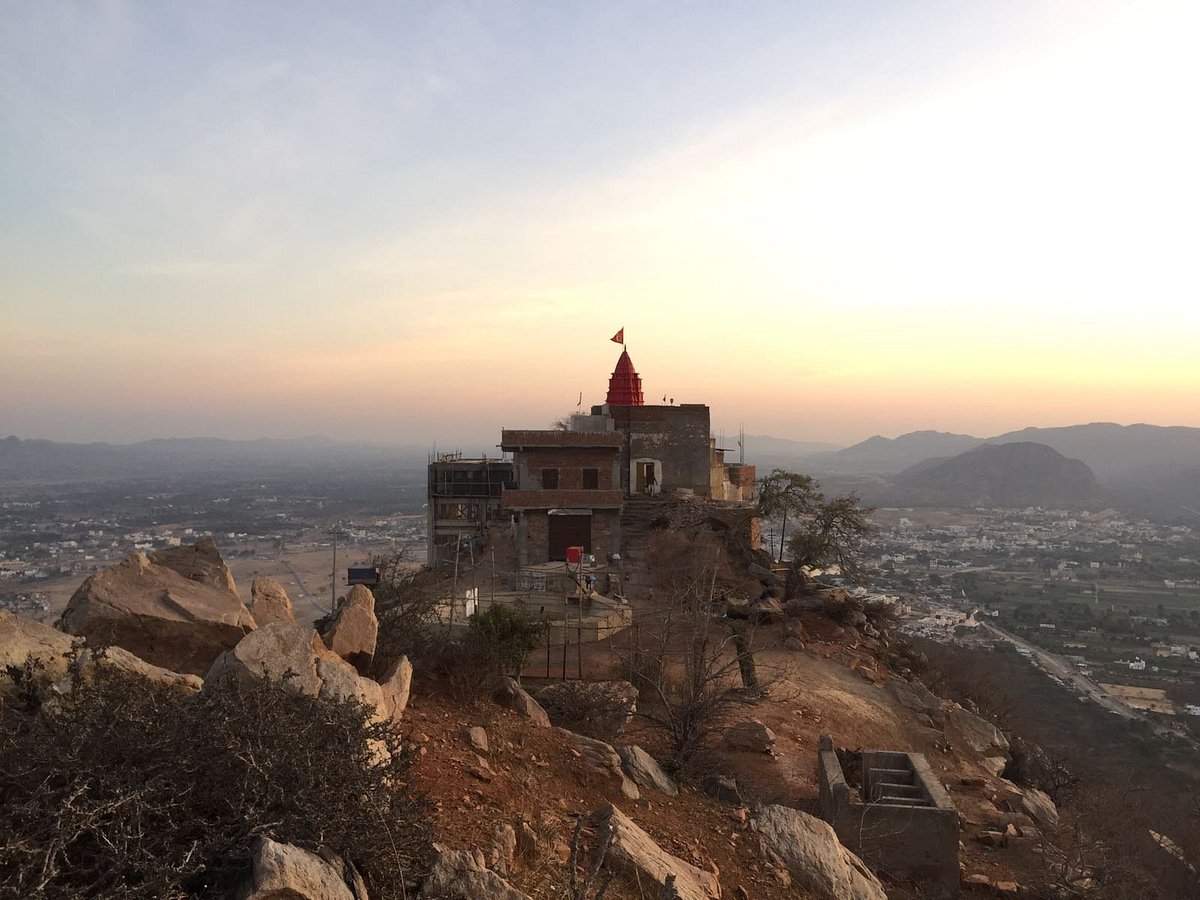Savitri Temple Pushkar – Best Viewpoint In Pushkar
