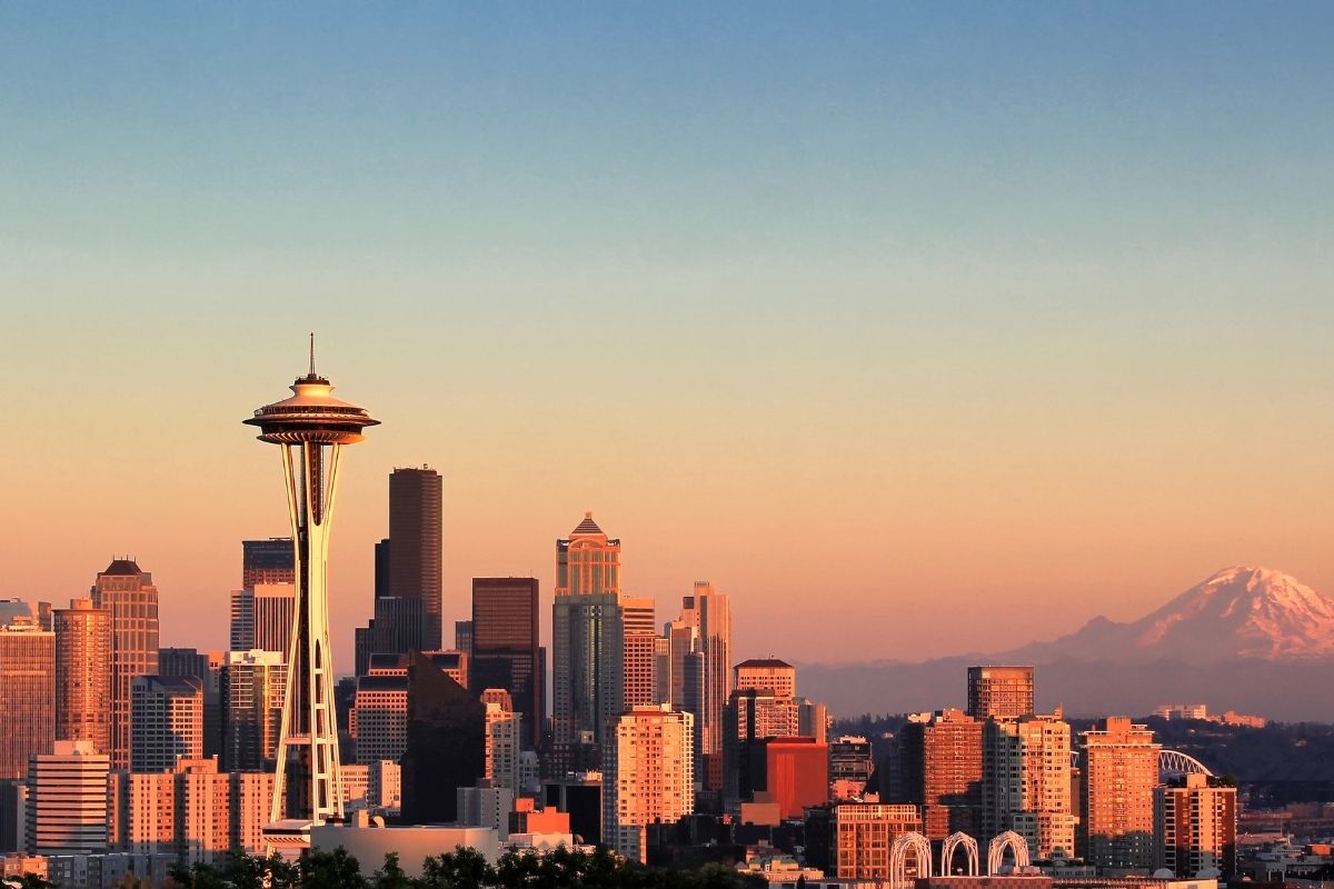 The ULTIMATE Seattle Travel Guide (Budget Tips)