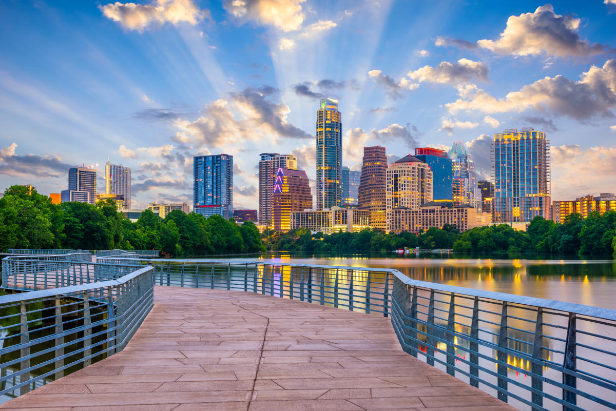 UPDATED: Backpacking Austin Travel Guide