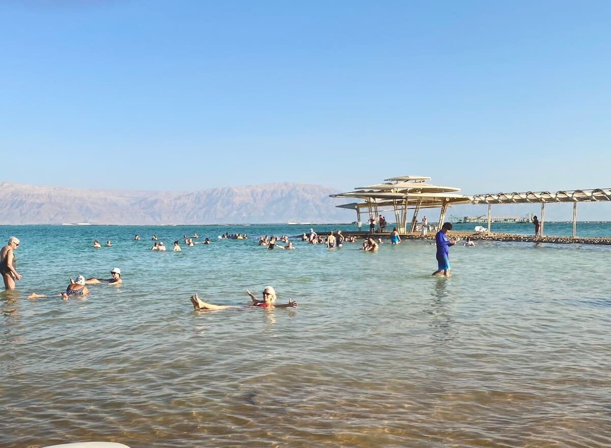 Visiting The Dead Sea Of Jordan – Floating Baths And Healing Water