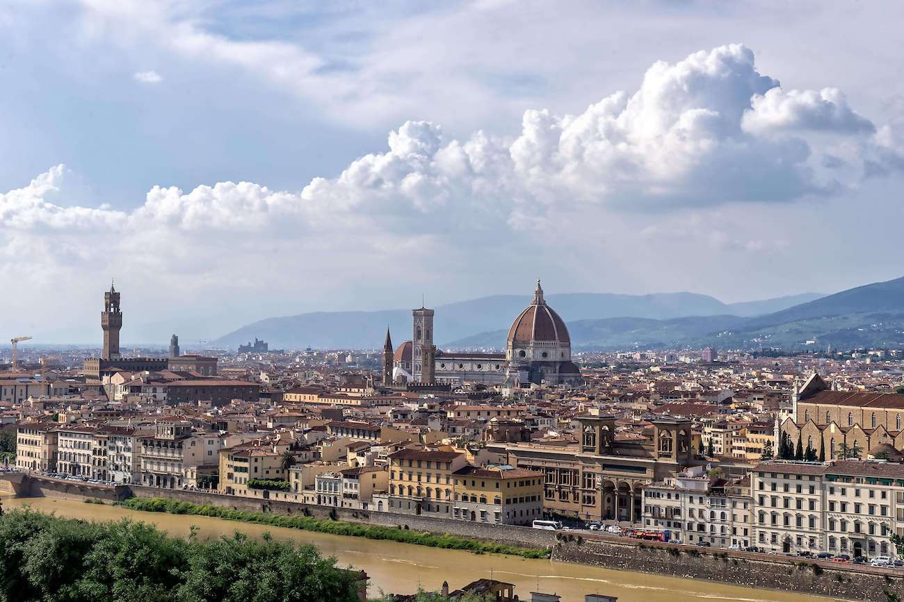 Where To Stay In Florence (COOLEST Areas!)