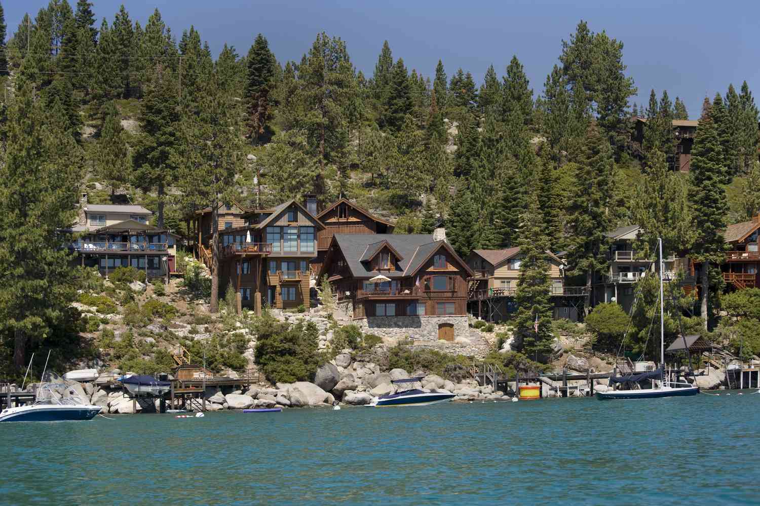 Where To Stay In Lake Tahoe