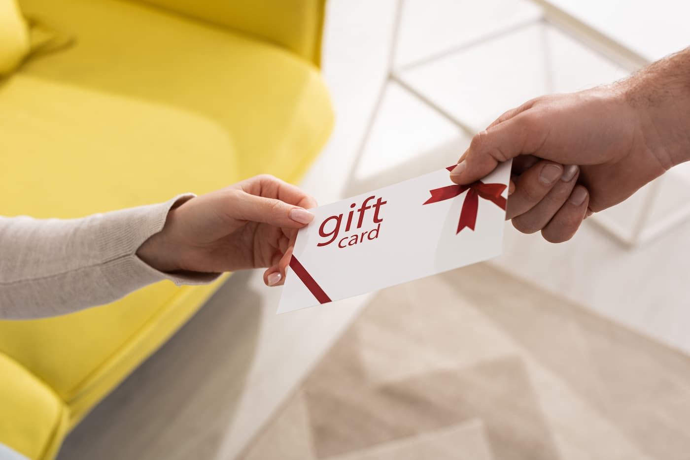 Travel Gift Cards: How To Give The Gift Of Travel
